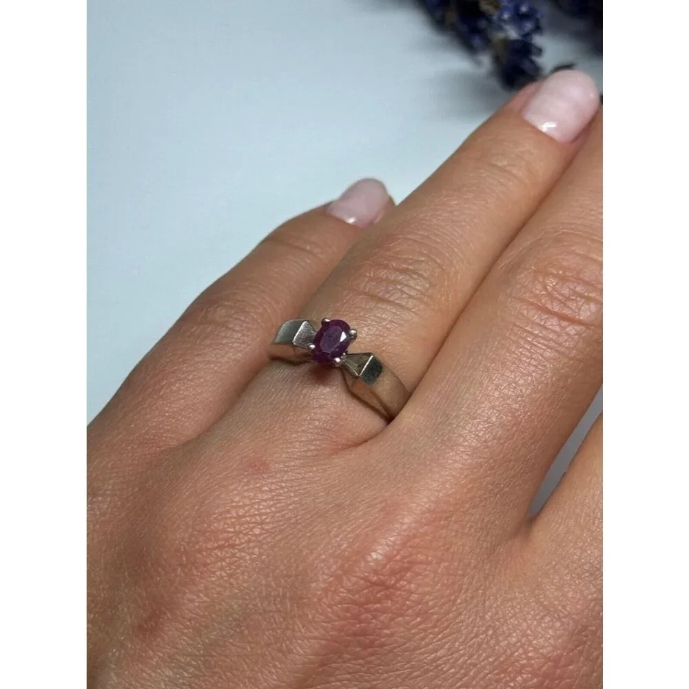 925 STERLING SILVER RUBY RING SIZE 6